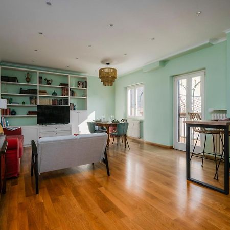 Appartement Da Giorgio E Teresa - Attico Con Terrazza A Piazza Del Popolo à Rome Extérieur photo